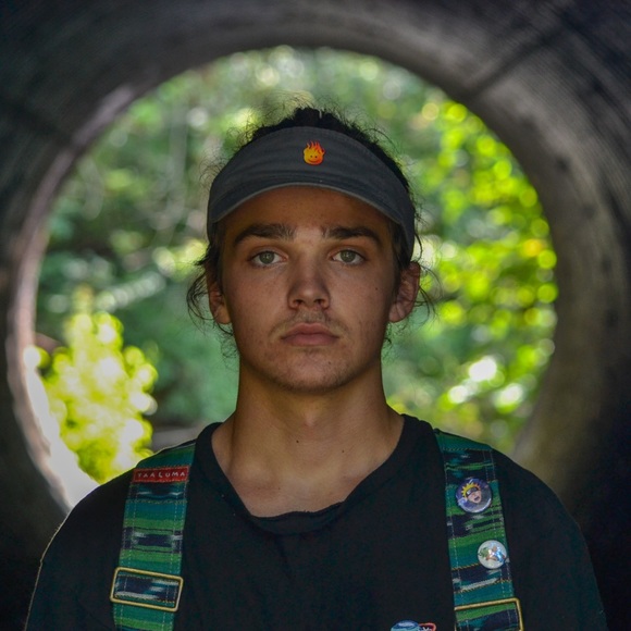 Meet your Posher, Sam - Picture 1 of 1